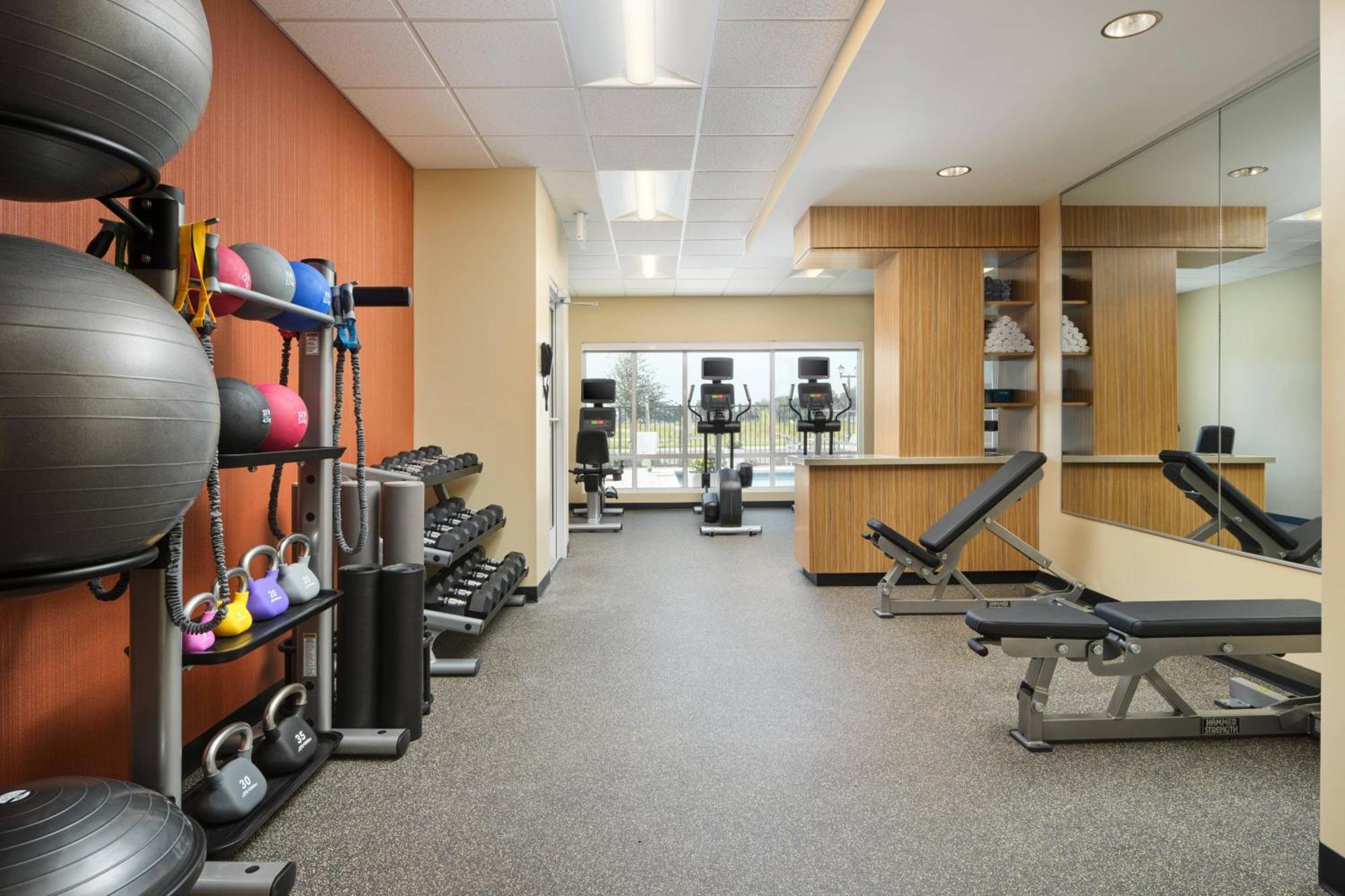 Towneplace Suites By Marriott Leesburg Exterior foto